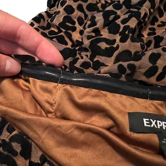 NWT! Express cheeta print dress. Size xs‎ - Picture 7 of 11